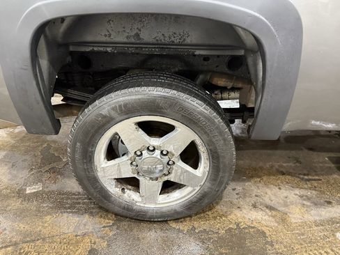 Used 2012 GMC Sierra 2500 SLE w/ HD SLE Premium Package image 43