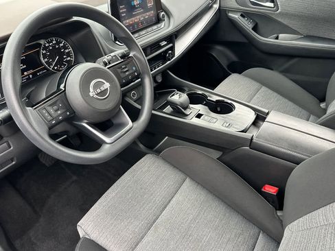 Used 2023 Nissan Rogue SV image 12