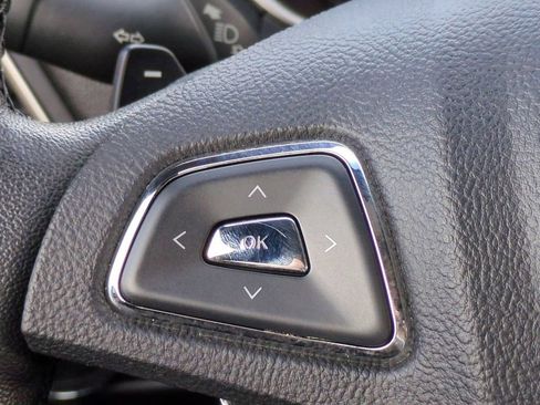 Used 2017 Lincoln MKX Premiere image 24