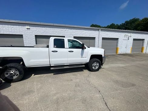Used 2015 Chevrolet Silverado 2500 W/T w/ WT Convenience Package AWD/4WD image 20