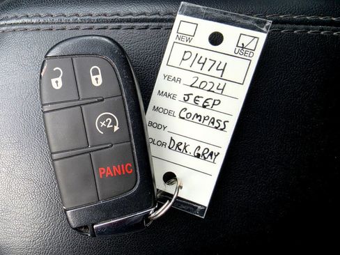 Used 2024 Jeep Compass Limited AWD/4WD image 65