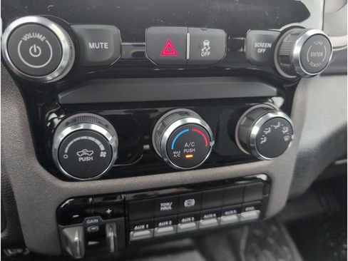 New 2026 RAM 3500 Tradesman w/ Chrome Appearance Group image 16