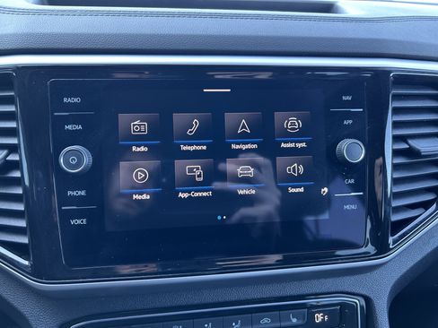 Certified 2023 Volkswagen Atlas Cross Sport SEL image 12