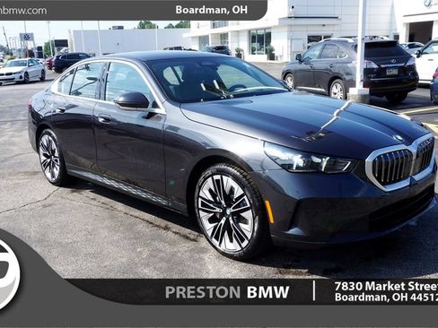 New 2027 BMW 530i xDrive w/ Premium Package AWD/4WD image 1
