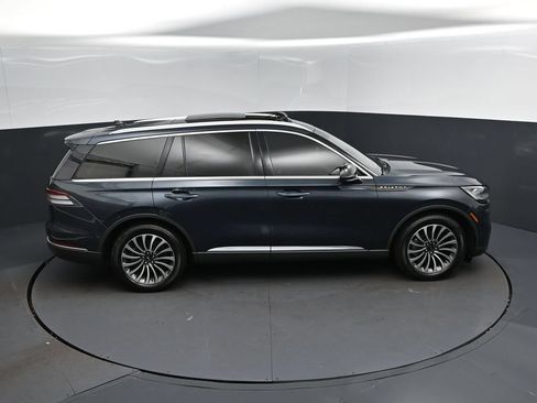 Used 2022 Lincoln Aviator Reserve w/ Equipment Group 201A RWD image 36