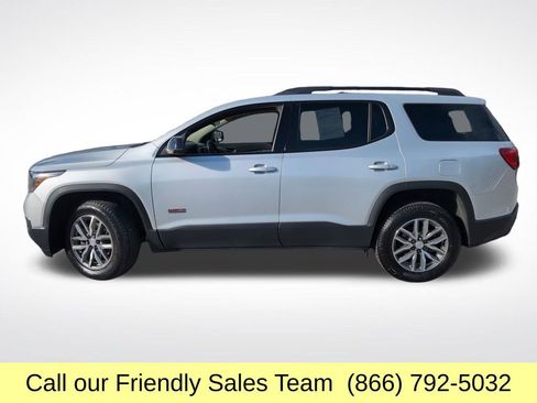 Used 2018 GMC Acadia SLE w/ Driver Alert Package I image 2