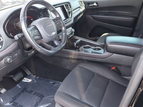 Used 2023 Dodge Durango GT RWD image 5