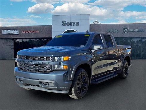 Used 2021 Chevrolet Silverado 1500 Custom image 3