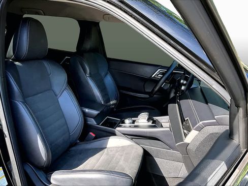 Used 2024 Mitsubishi Outlander SE FWD image 10