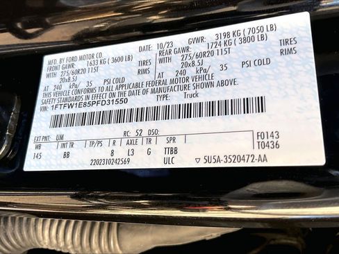 Certified 2023 Ford F150 Platinum w/ Equipment Group 701A High image 32