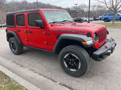Used 2018 Jeep Wrangler Unlimited Rubicon image 3