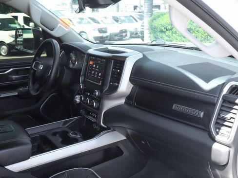 Used 2022 RAM 1500 Laramie image 40