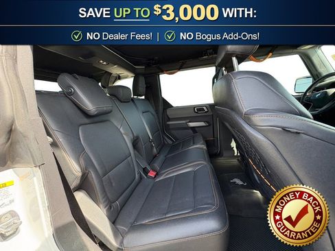 Used 2022 Ford Bronco Badlands image 24