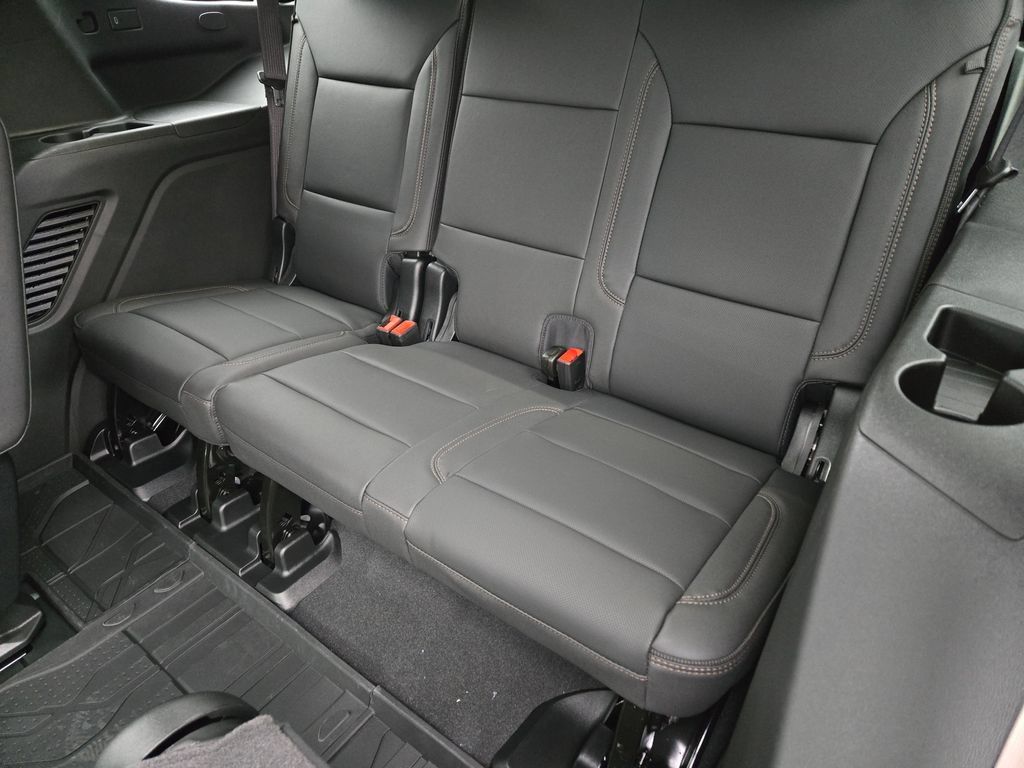 New 2026 Chevrolet Tahoe High Country AWD/4WD image 25