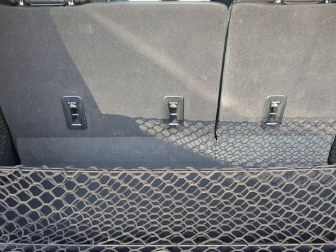 Used 2023 Chevrolet Tahoe Z71 w/ Luxury Package image 12