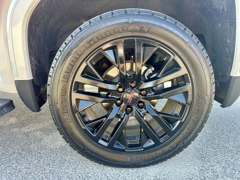 Used 2020 GMC Sierra 1500 Denali w/ Denali Premium Package image 31