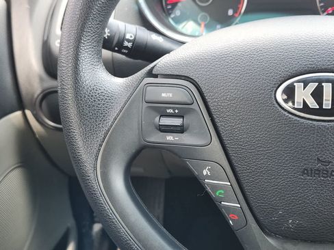 Used 2016 Kia Forte LX FWD image 24