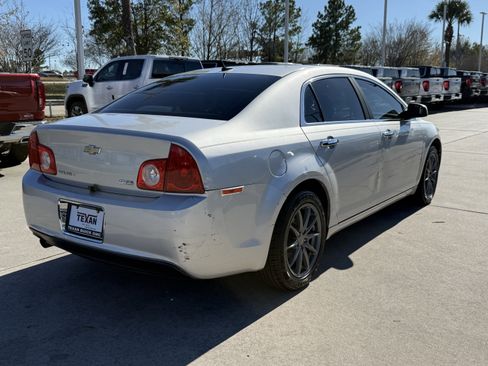 Used 2011 Chevrolet Malibu LT image 5