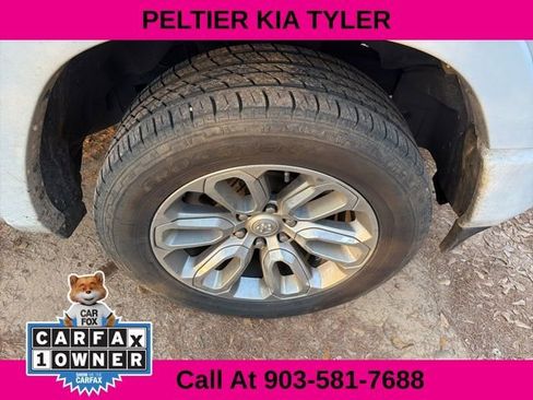 Used 2022 RAM 1500 Laramie w/ Sport Appearance Package image 16