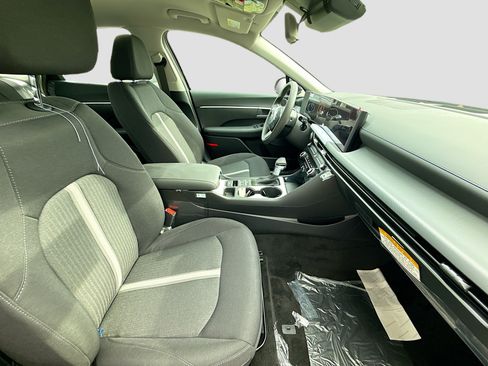 New 2026 Hyundai Sonata SE FWD image 20