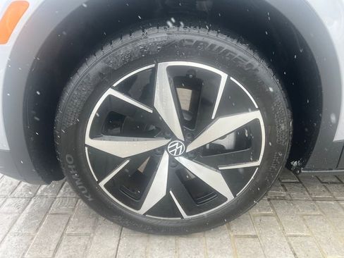 Certified 2023 Volkswagen ID.4 Pro S image 28