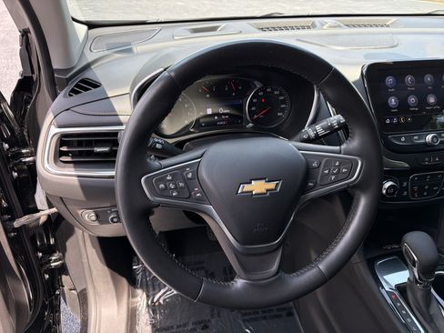 Used 2022 Chevrolet Equinox Premier FWD image 24