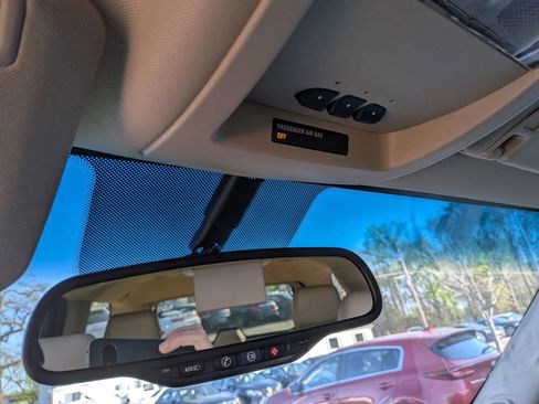 Used 2011 Cadillac Escalade Premium AWD/4WD image 48