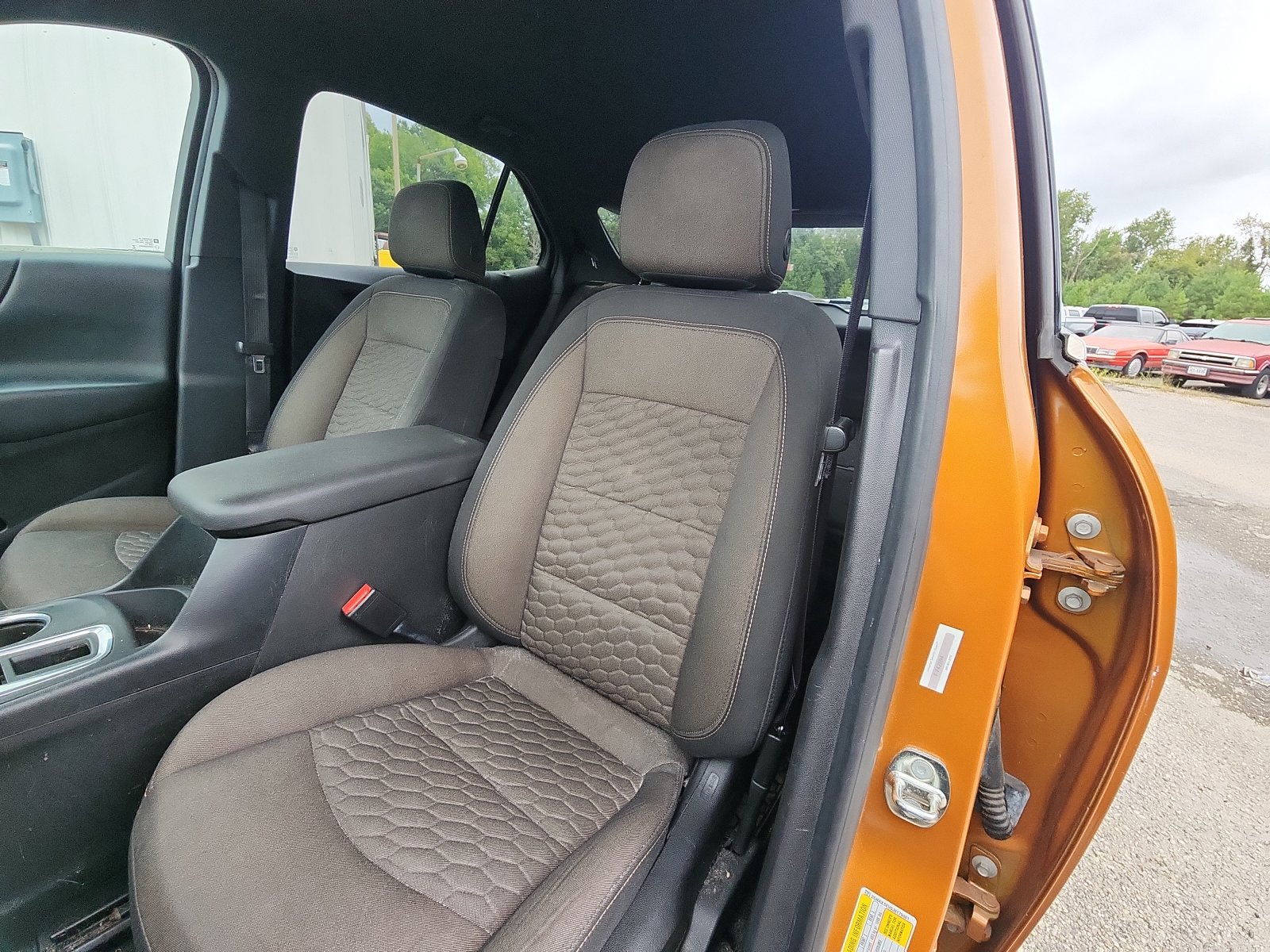 Used 2018 Chevrolet Equinox LT AWD/4WD image 12