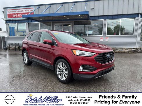 Used 2019 Ford Edge Titanium w/ Cold Weather Package AWD/4WD image 1
