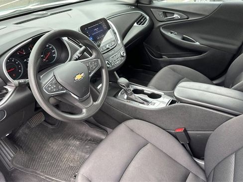 Used 2024 Chevrolet Malibu LT image 13
