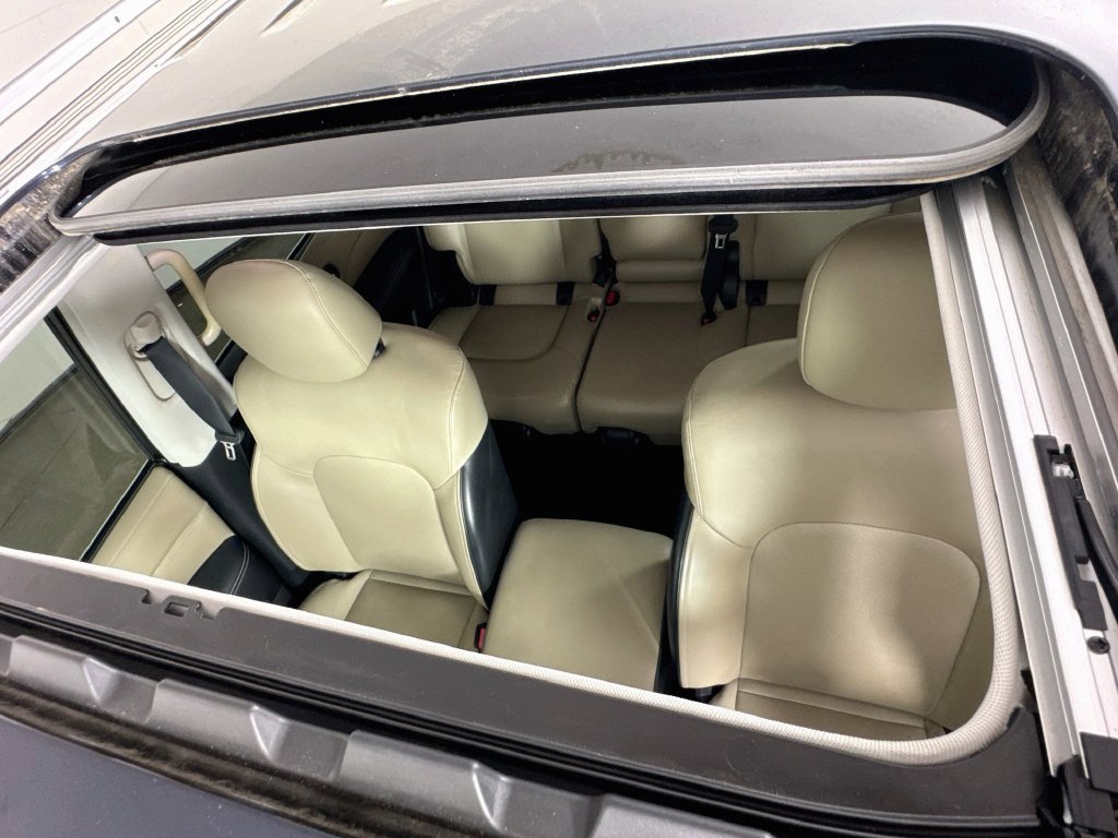 Used 2023 INFINITI QX80 Premium Select w/ Cargo Package RWD image 27