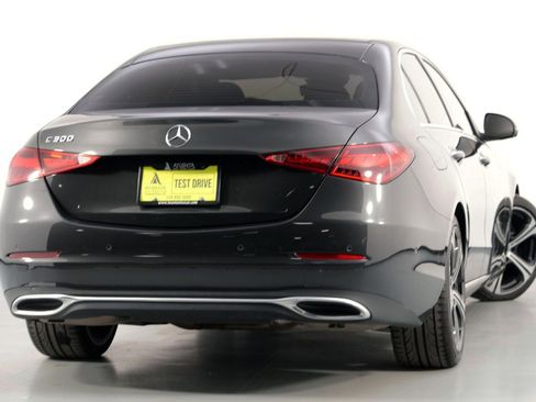 Used 2022 Mercedes-Benz C 300 Sedan w/ Exclusive Trim Package image 4