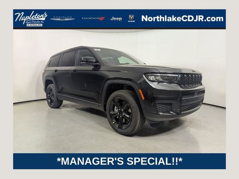 New 2025 Jeep Grand Cherokee L Altitude RWD image 1