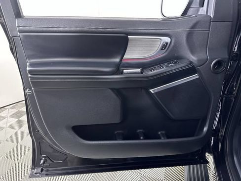Used 2025 Ford Expedition Max Platinum AWD/4WD image 23
