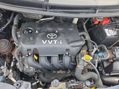 Used 2008 Toyota Yaris S FWD image 18
