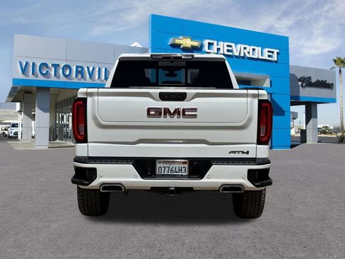 Certified 2019 GMC Sierra 1500 AT4 w/ AT4 Premium Package AWD/4WD image 12