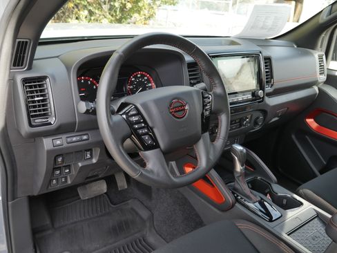 Certified 2023 Nissan Frontier PRO-4X w/ Pro Convenience Package AWD/4WD image 4