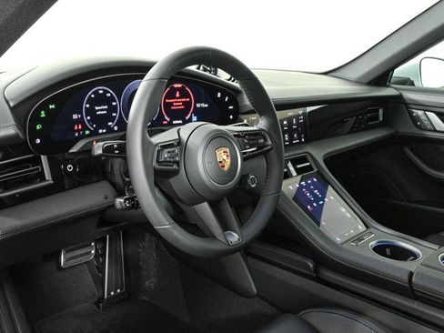 New 2025 Porsche Taycan image 4