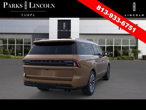 New 2025 Lincoln Navigator L Black Label AWD/4WD image 8