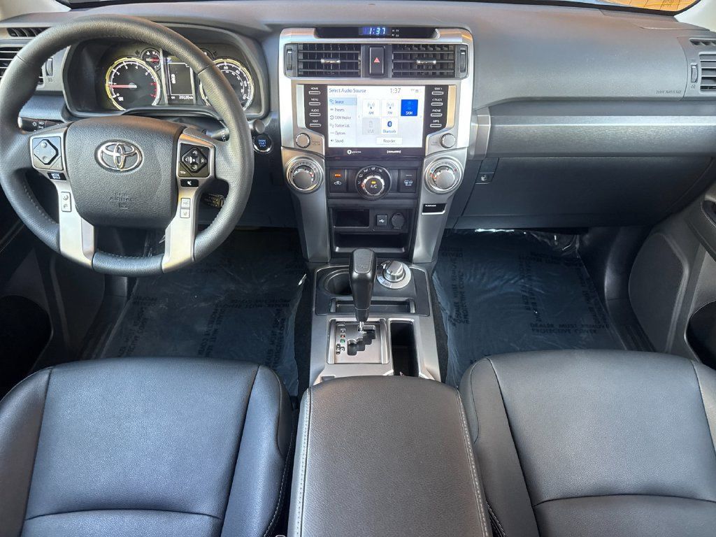 Used 2023 Toyota 4Runner TRD Sport w/ Technology Package AWD/4WD image 17