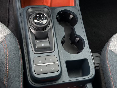 Used 2024 Ford Maverick XLT image 18