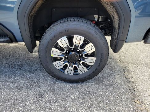 New 2026 GMC Sierra 2500 Denali w/ Denali Reserve Package image 4