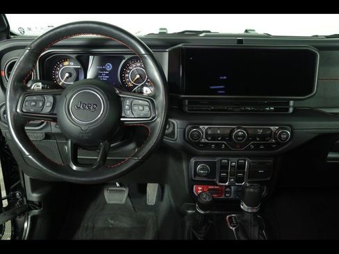 Used 2024 Jeep Wrangler Unlimited Rubicon 392 image 19