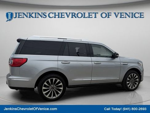 Used 2020 Lincoln Navigator Reserve w/ Luxury Package AWD/4WD image 4