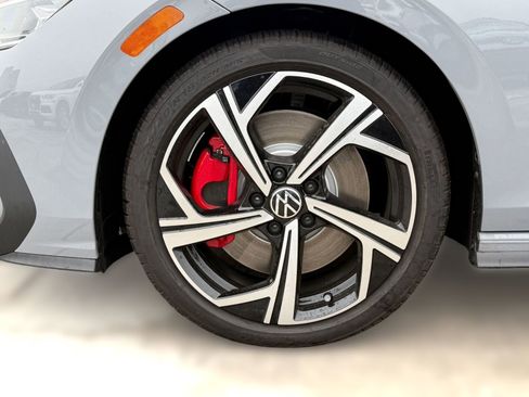 New 2026 Volkswagen GTI SE FWD image 10