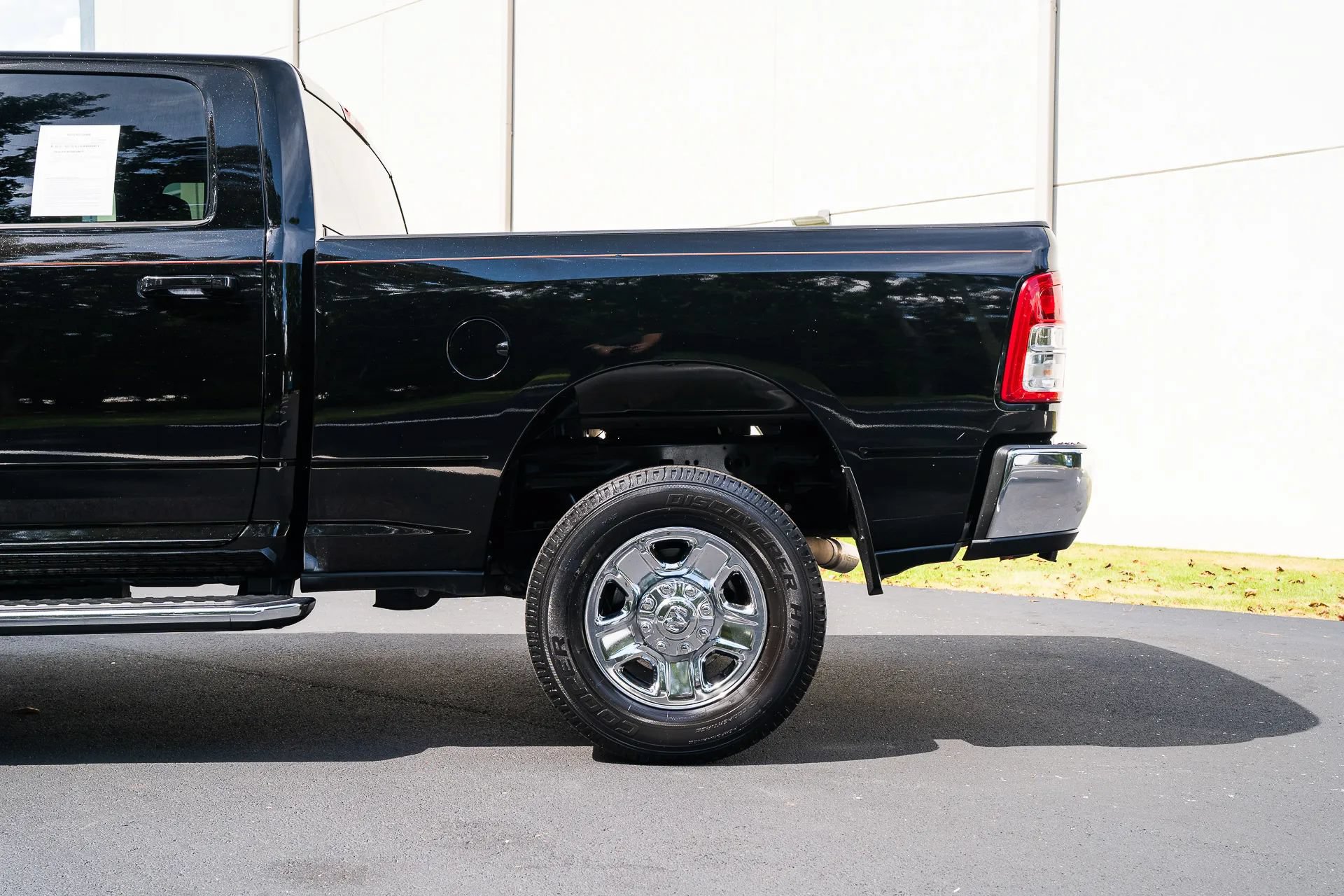 Used 2021 RAM 2500 Big Horn AWD/4WD image 5