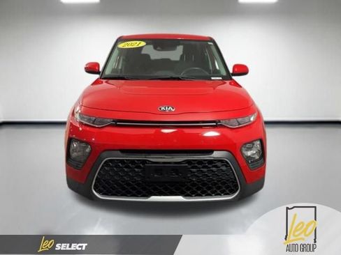 Used 2021 Kia Soul S FWD image 9