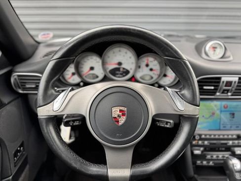 Used 2009 Porsche 911 Carrera 4S AWD/4WD image 18