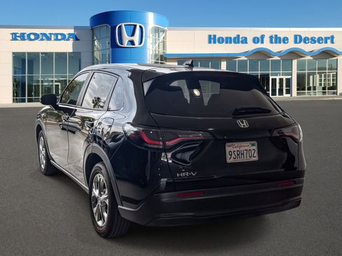Used 2025 Honda HR-V LX image 5