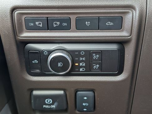 Used 2024 Ford F150 King Ranch w/ FX4 Off-Road Package image 26